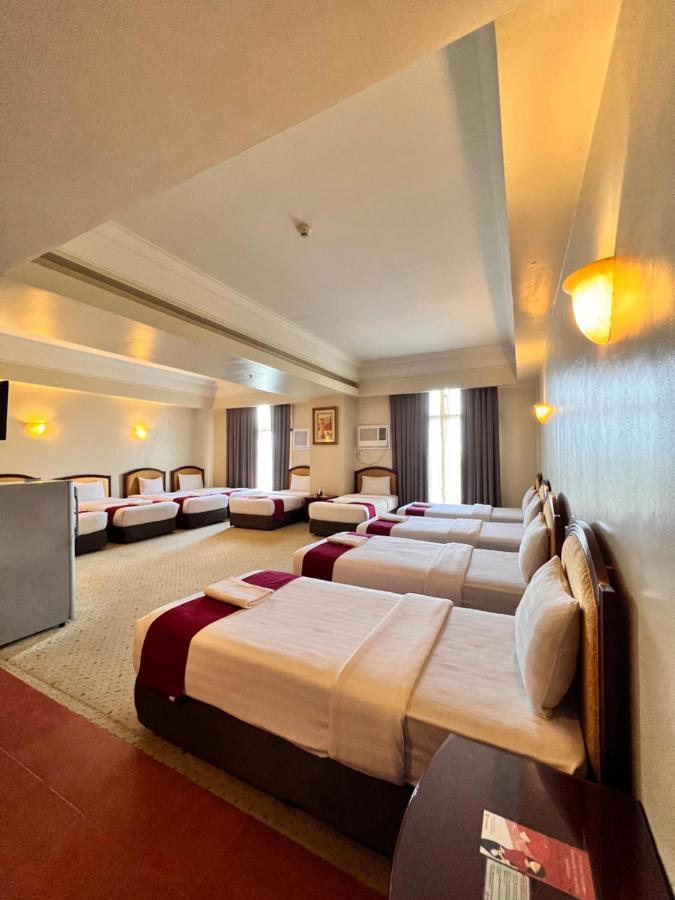 Grand Family Suite (10 persons)