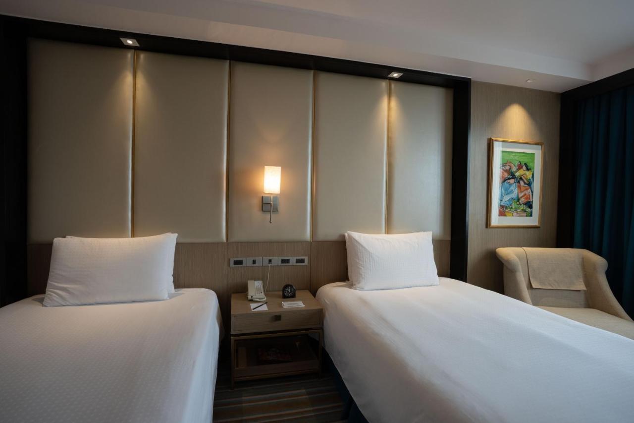 Premier Double or Twin Room Mountain View,978929125:JPEG