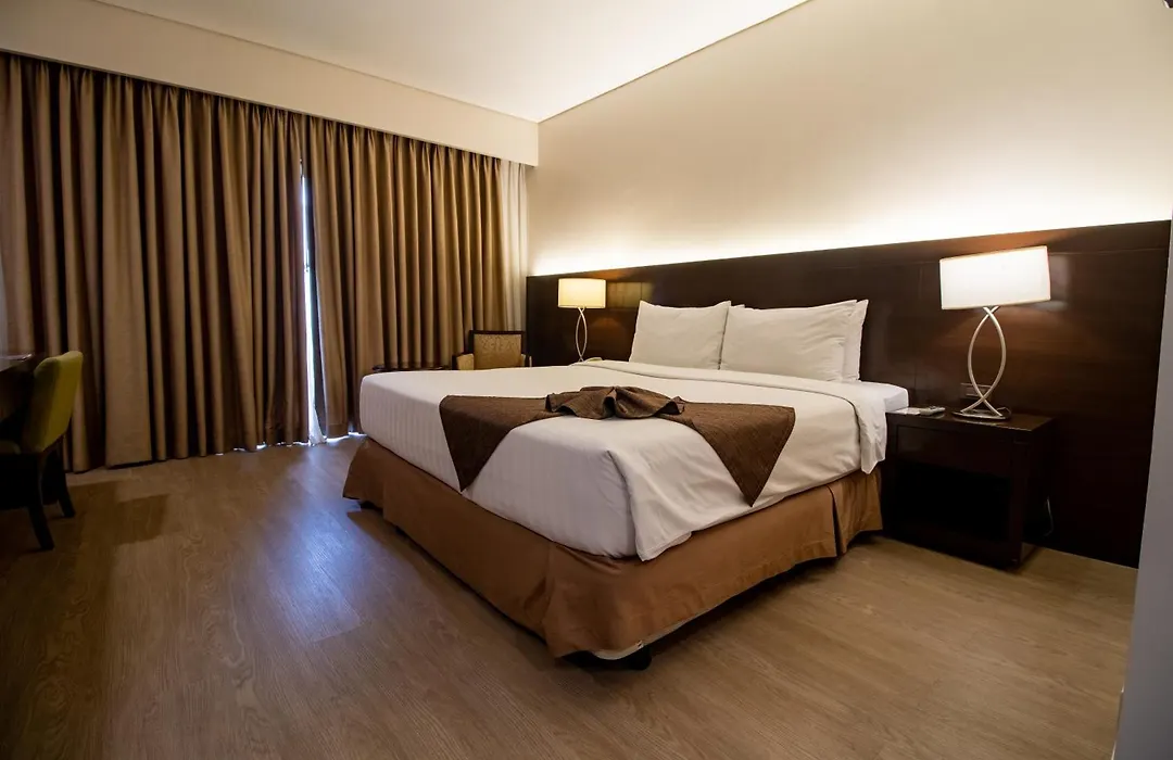 Harolds Hotel Cebu-1